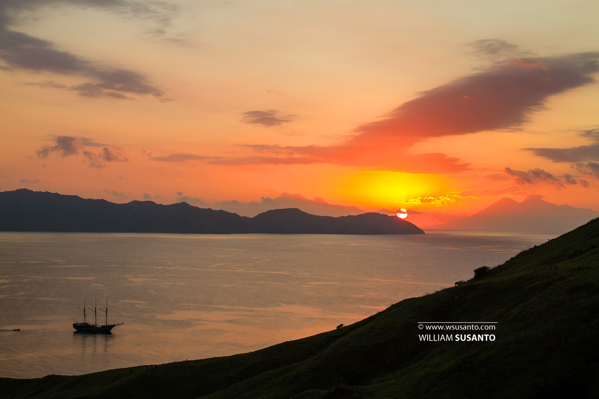 Sunset- Gili Lawa